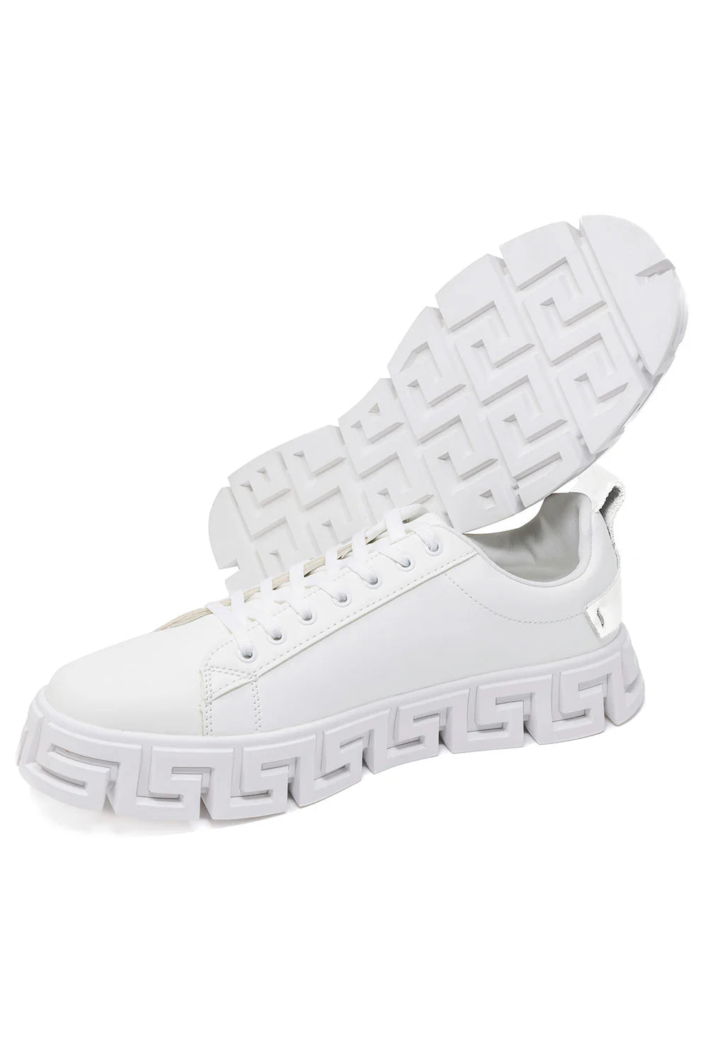 Nifty Low Top Sneakers